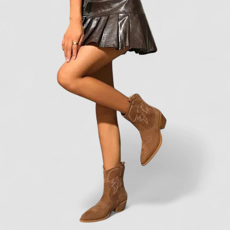 Odelia™ Eleganckie Haftowane Westernowe Botki