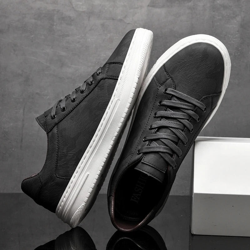 Luna™ Ponadczasowe Niskie Teksturowane Sneakersy