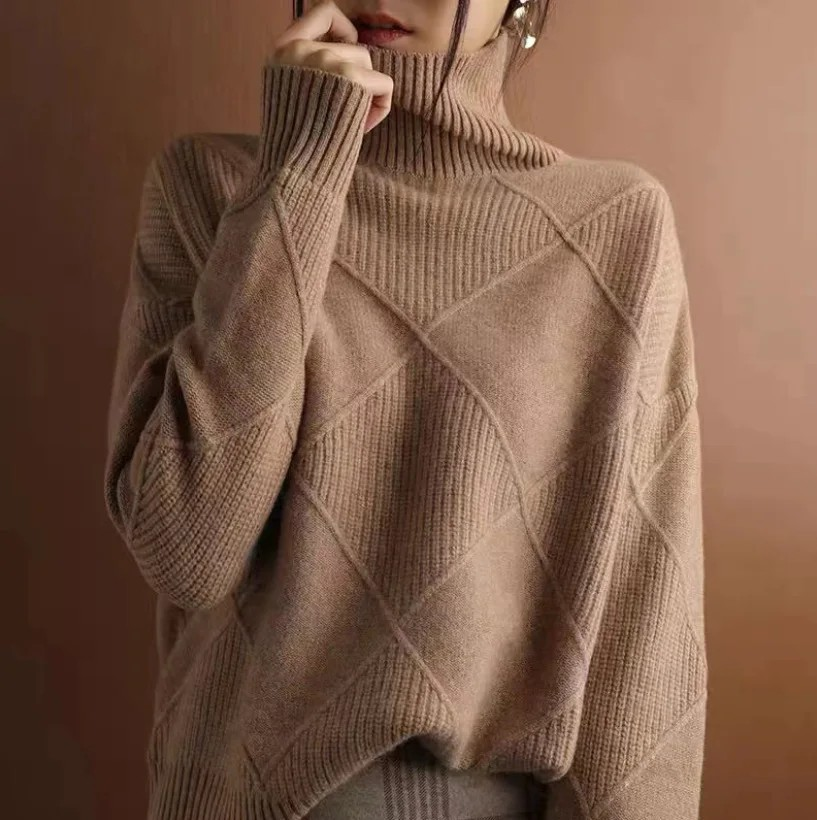 Sweter Solenne – elegancki letni sweter