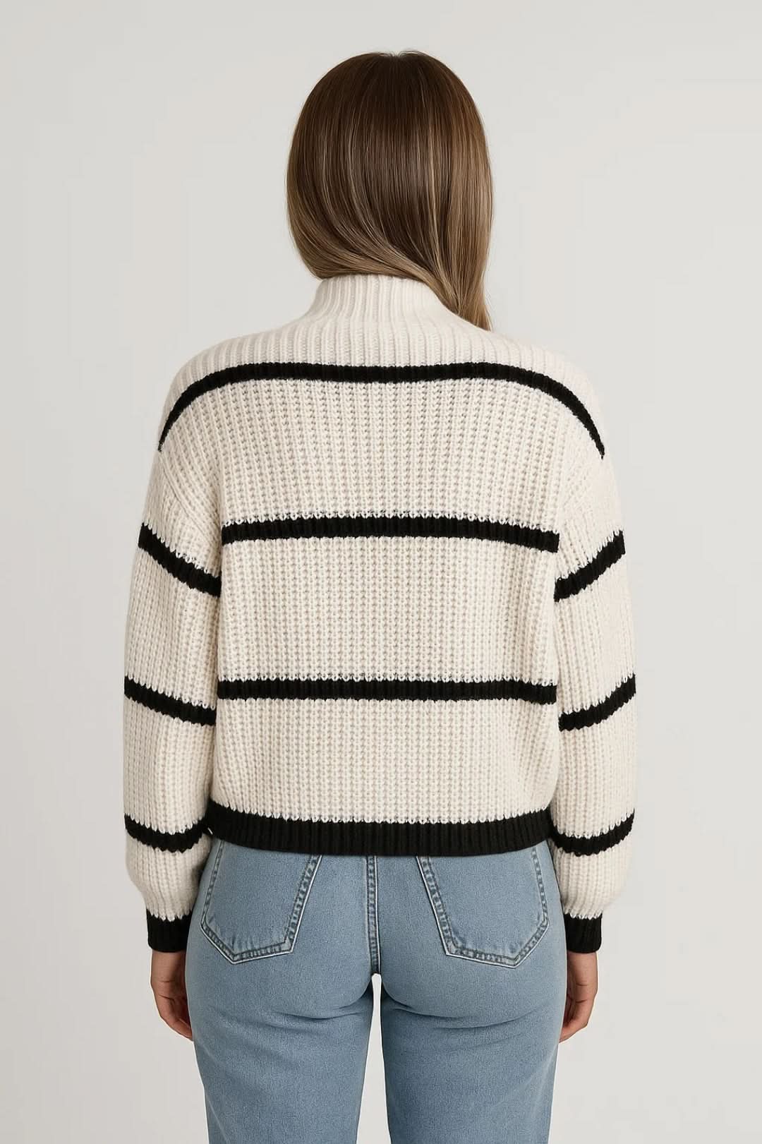 SERELLE sweter w pasy ze stójką