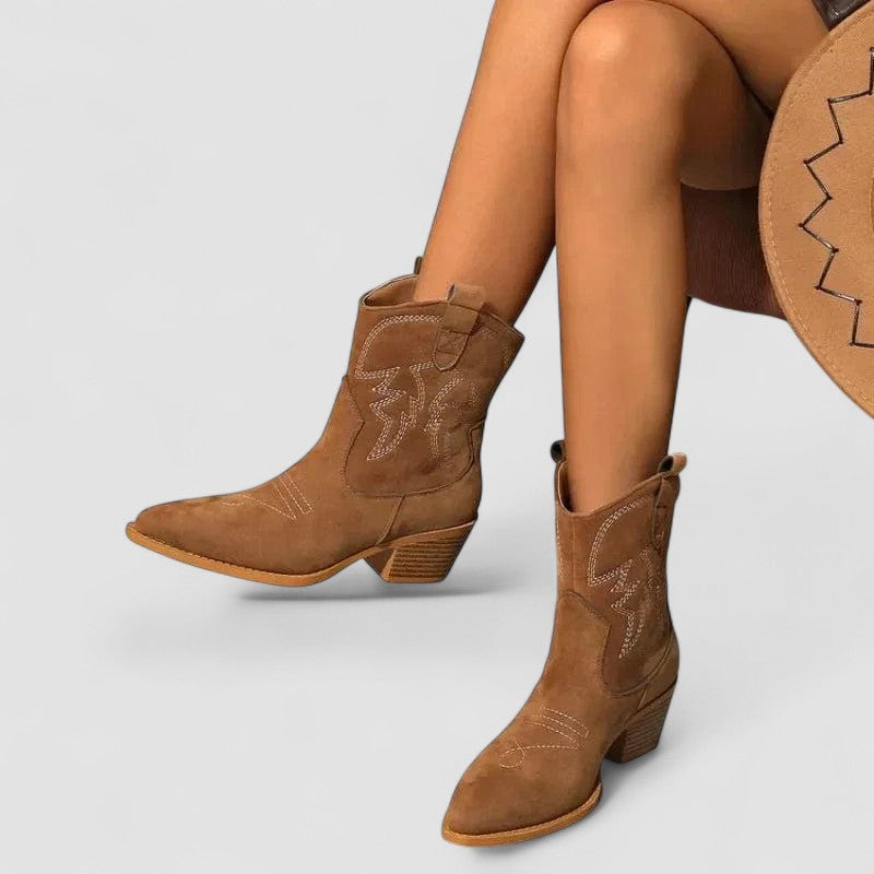 Odelia™ Eleganckie Haftowane Westernowe Botki